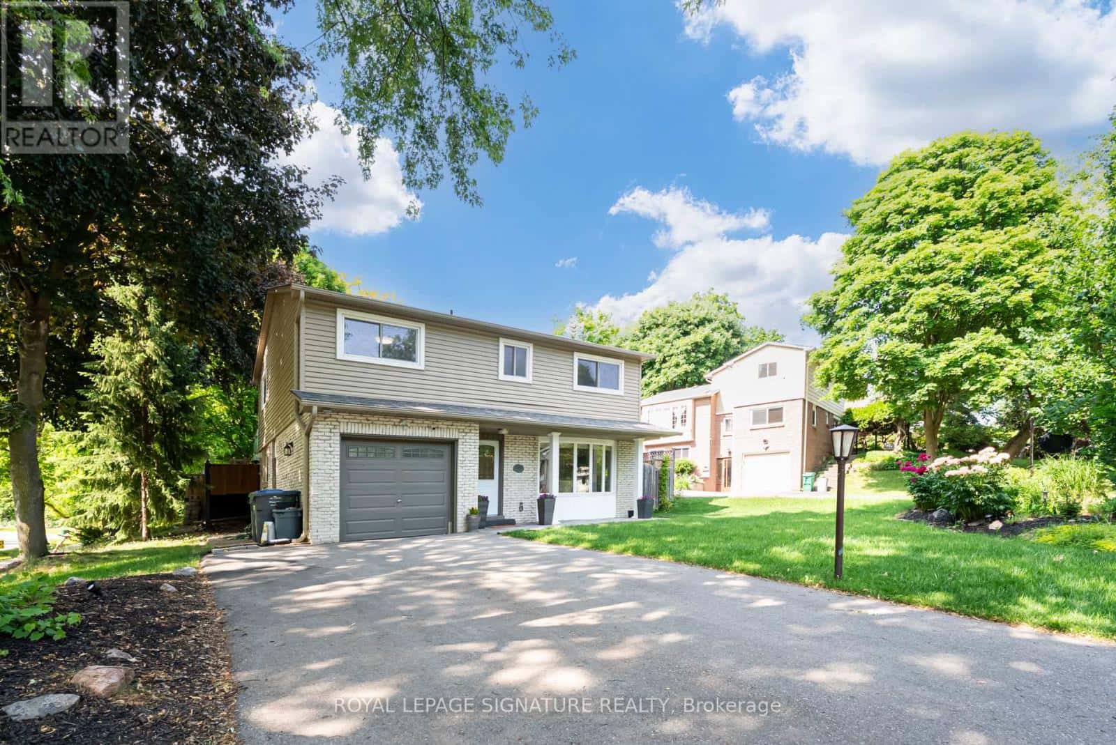 Mississauga (Erindale) — Mississauga (Erindale) - Photo 2 of 50