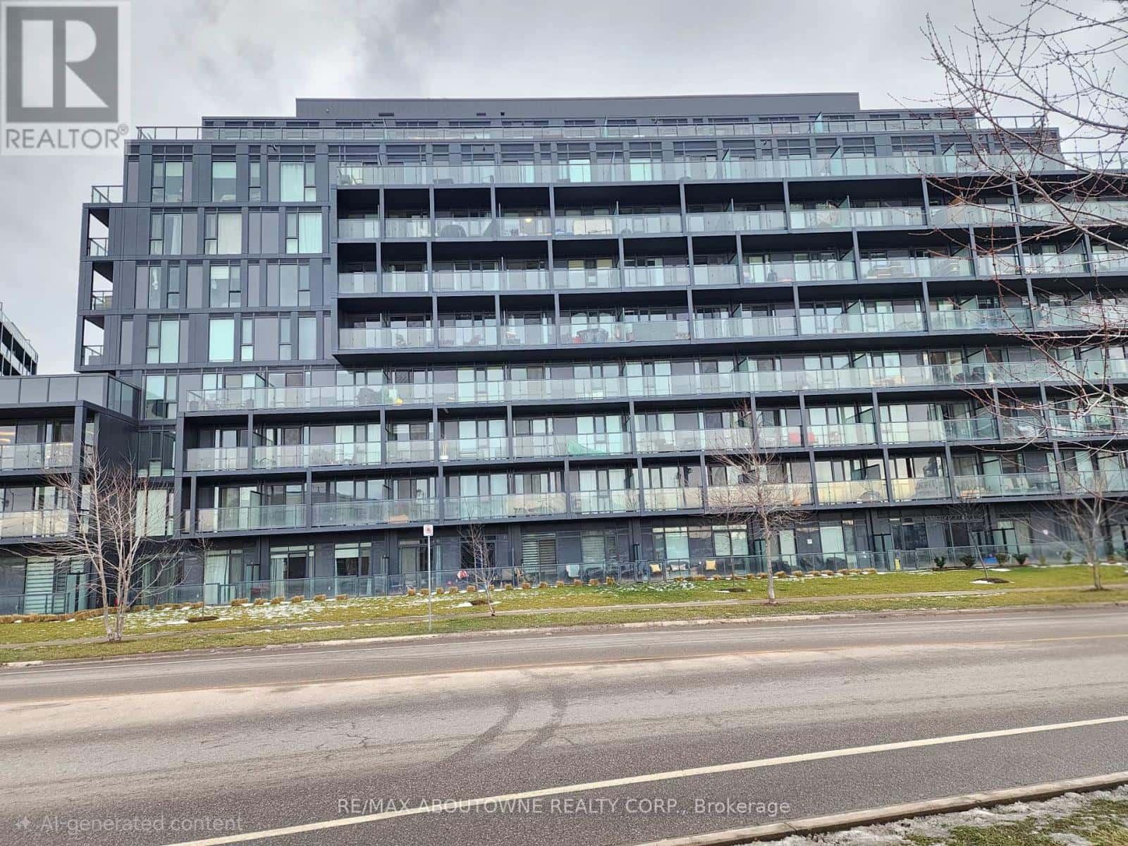 Burlington (Alton) — Burlington (Alton) - Photo 2 of 35