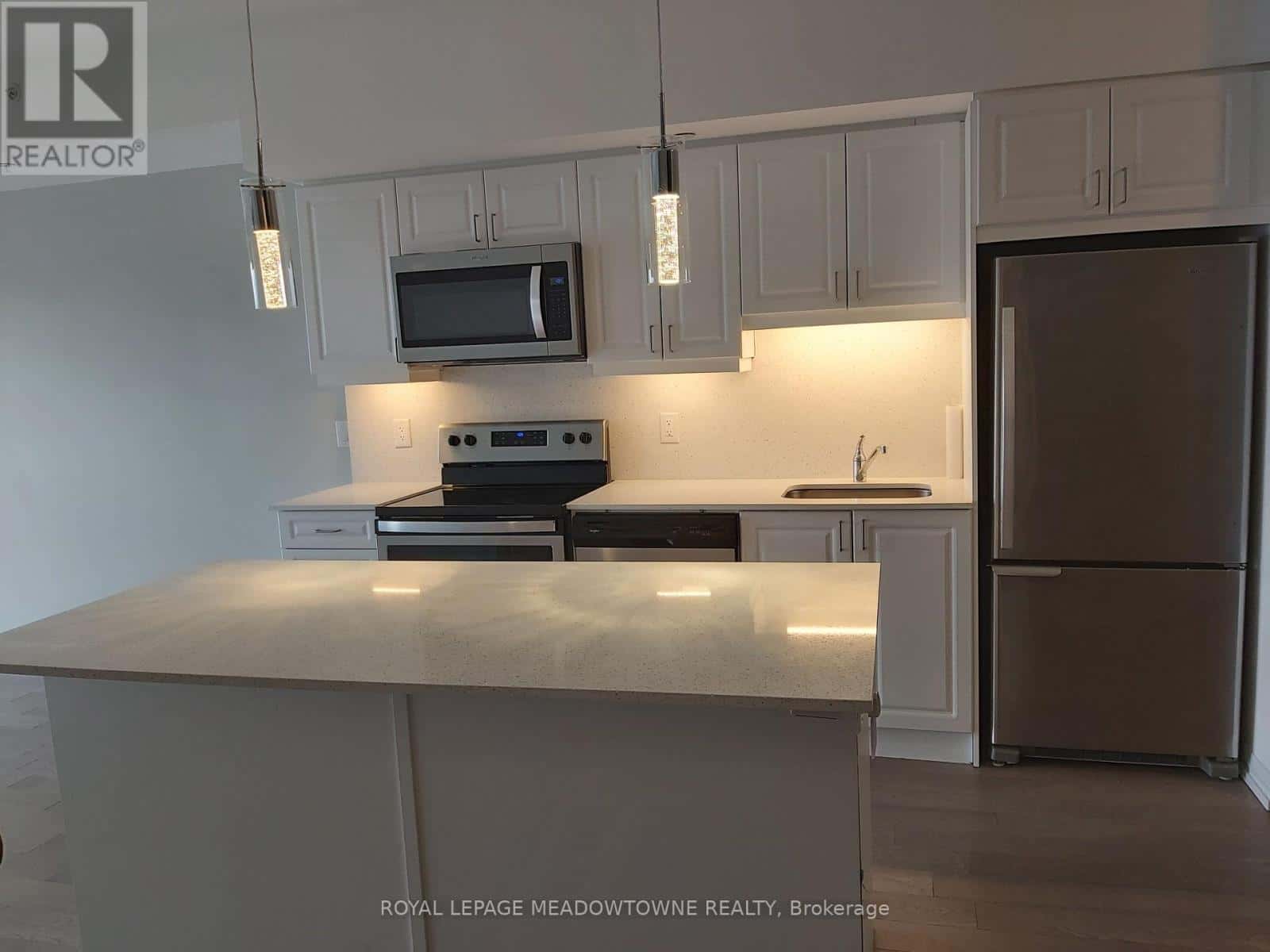 Niagara Falls (Oldfield) — Niagara Falls (Oldfield) - Photo 3 of 12