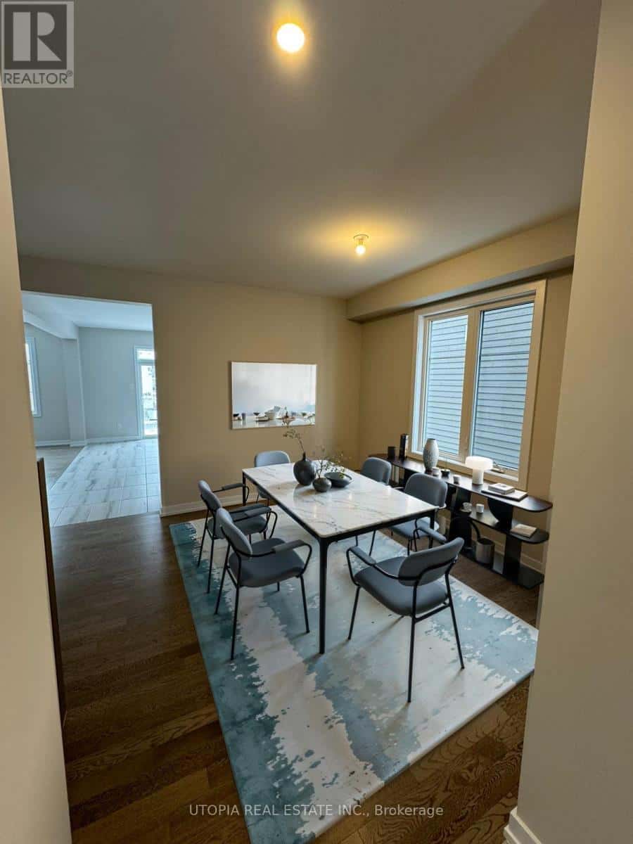 Ottawa — Ottawa - Photo 4 of 17