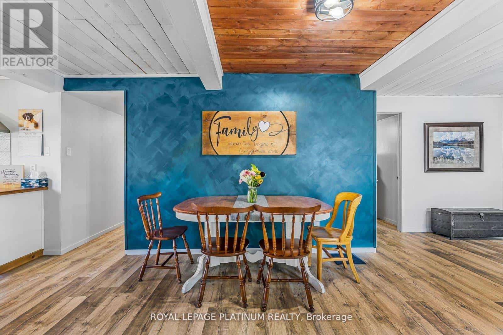 4546 SHERKSTON ROAD — Port Colborne (Sherkston), Ontario - Photo 5 of 94