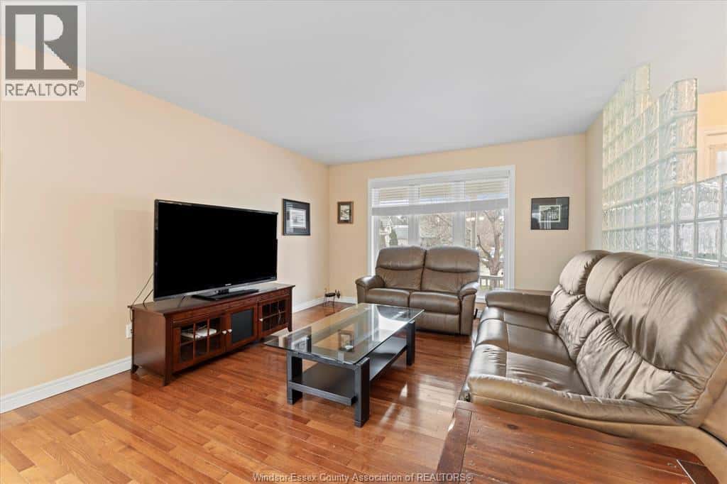 Kingsville — Kingsville - Photo 5 of 42