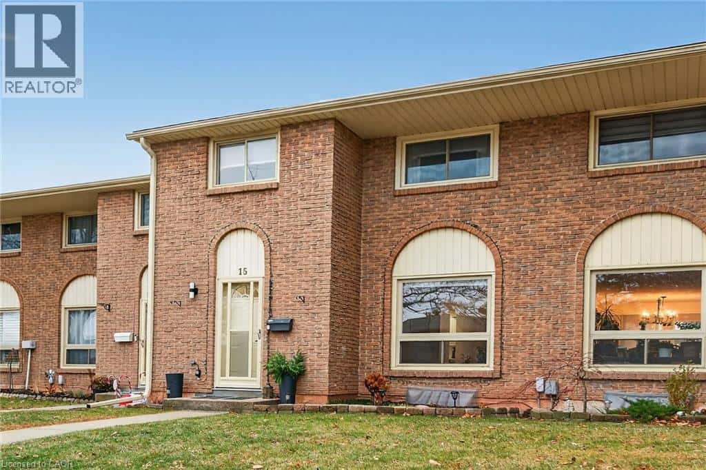 150 GATESHEAD Crescent Unit# 15 — Stoney Creek, Ontario - Photo 2 of 50