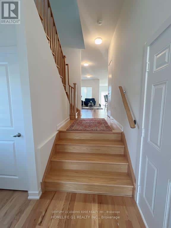 11 LIAM FOUDY COURT — Toronto (Bendale) - Photo 4 of 14