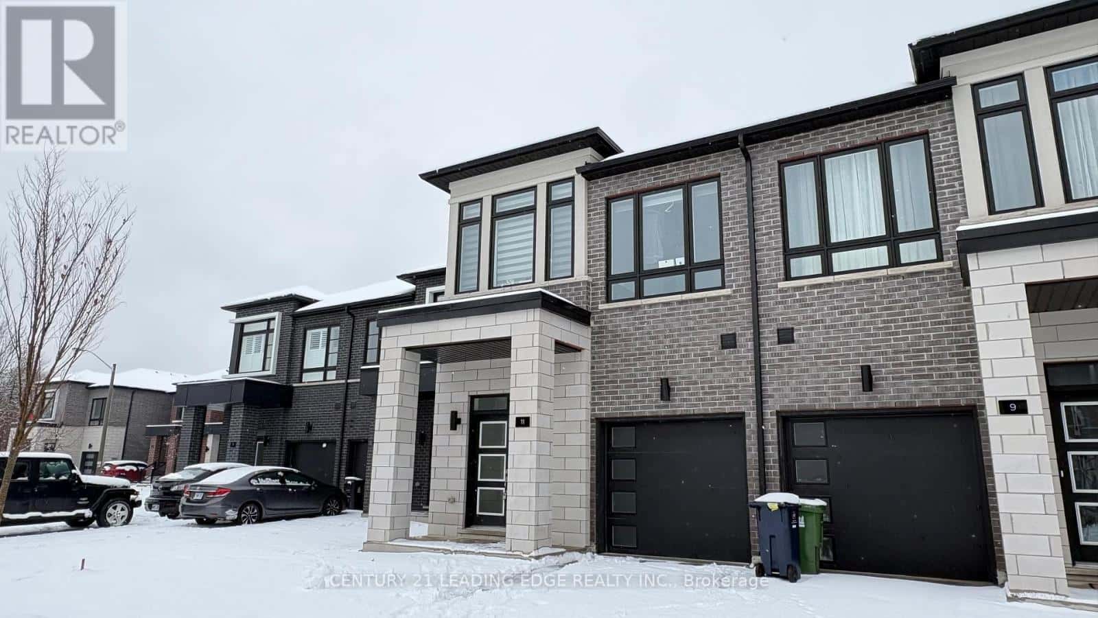 11 LIAM FOUDY COURT — Toronto (Bendale) - Photo 3 of 14