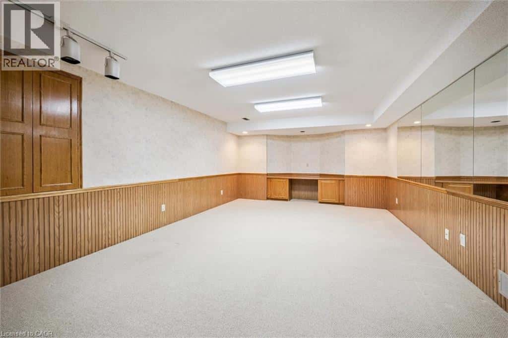 405 GLASGOW Street Unit# 5 — Kitchener - Photo 5 of 48