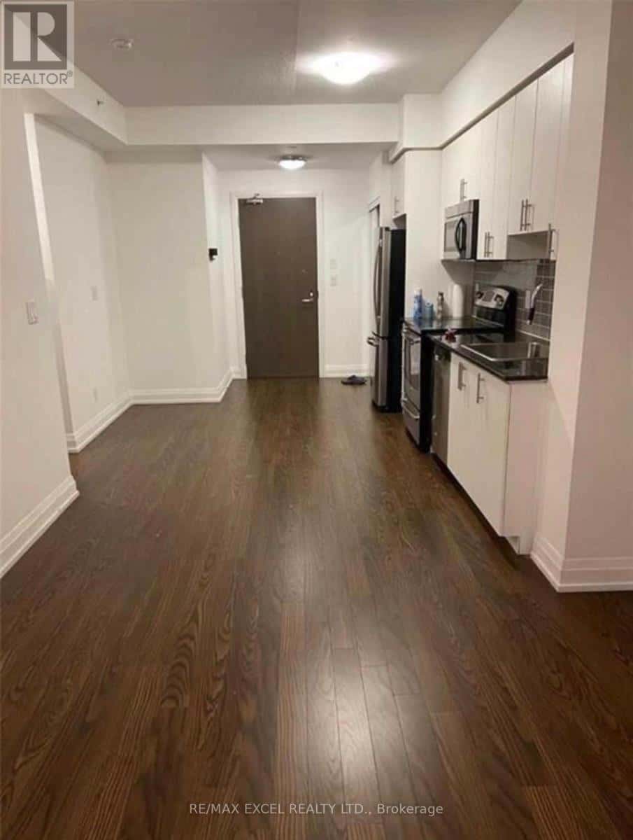 Markham (Thornhill) — Markham (Thornhill) - Photo 3 of 13