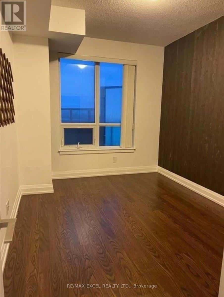 Markham (Thornhill) — Markham (Thornhill) - Photo 4 of 13