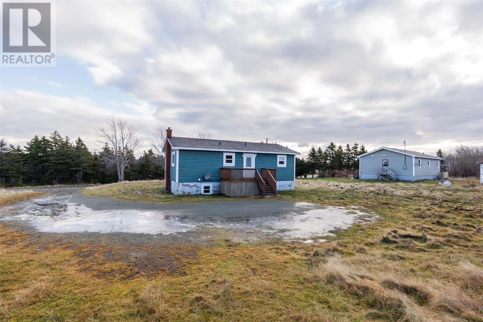 Lance Cove — Lance Cove - Photo 5 of 36