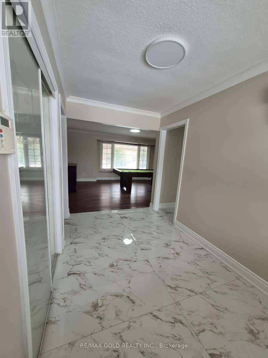 Brampton (Fletcher's Meadow) — Brampton (Fletcher's Meadow) - Photo 2 of 9