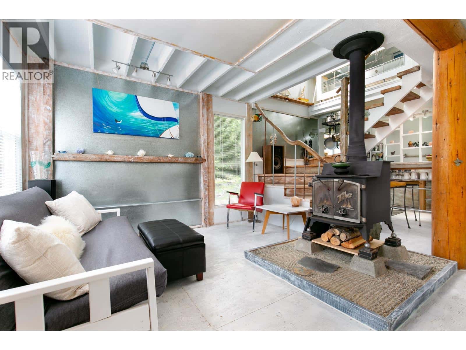 D'Arcy — D'Arcy - Photo 2 of 39