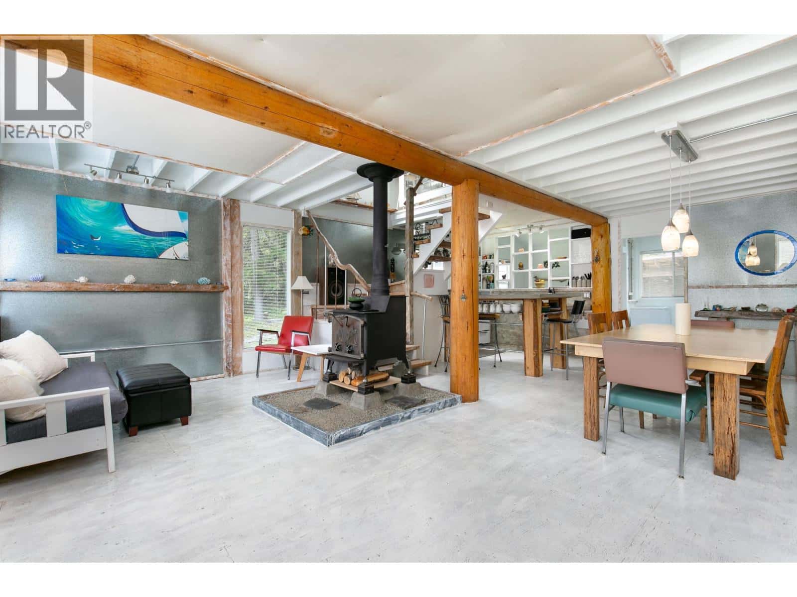 D'Arcy — D'Arcy - Photo 3 of 39