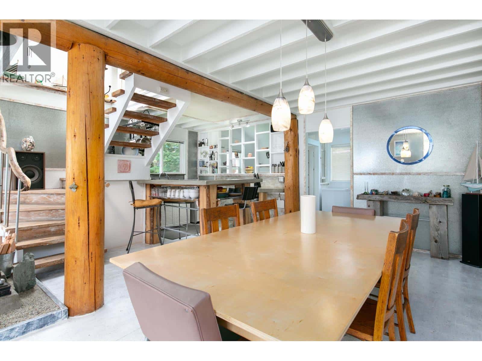 D'Arcy — D'Arcy - Photo 5 of 39