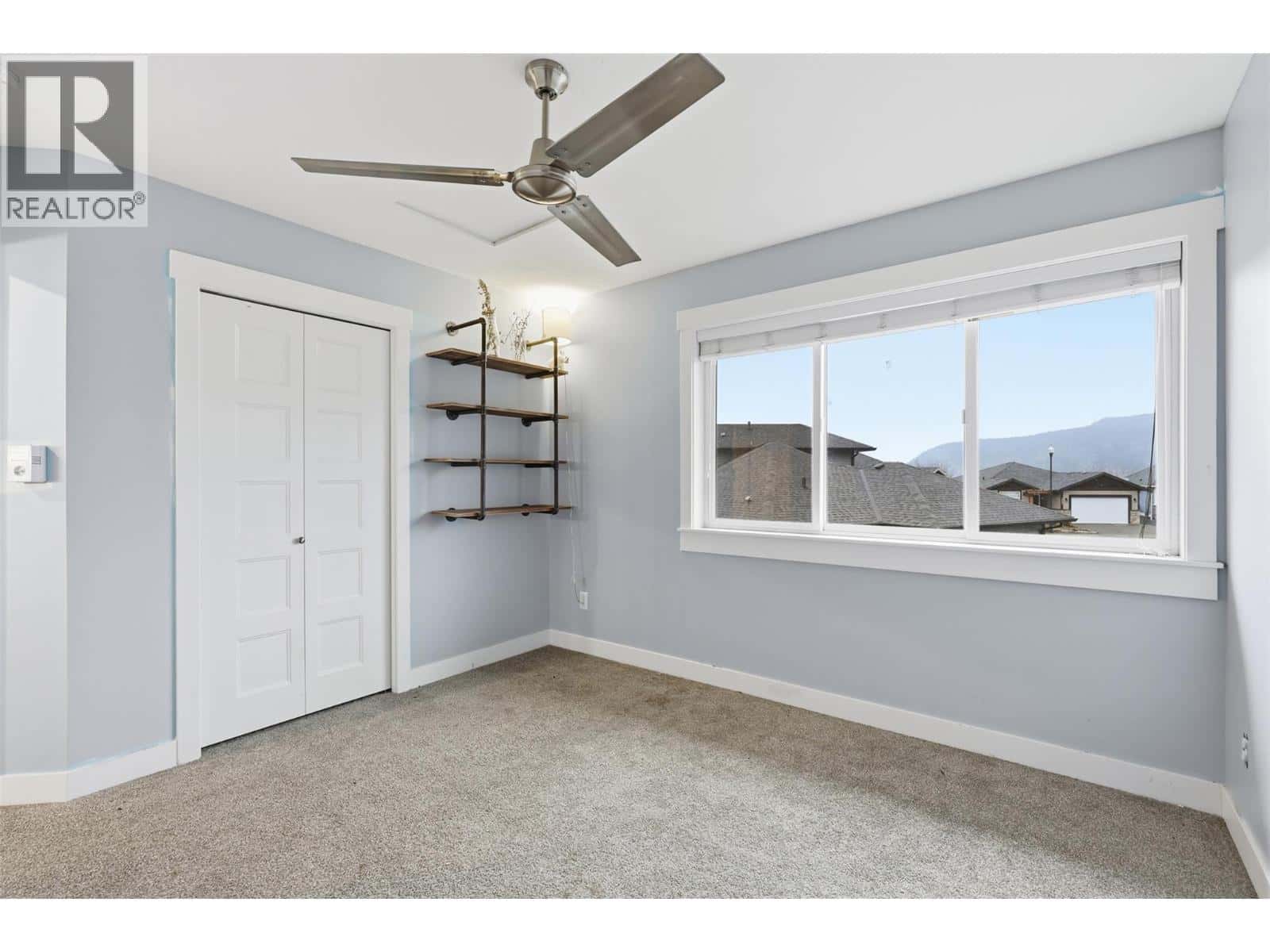 Merritt — Merritt - Photo 5 of 55