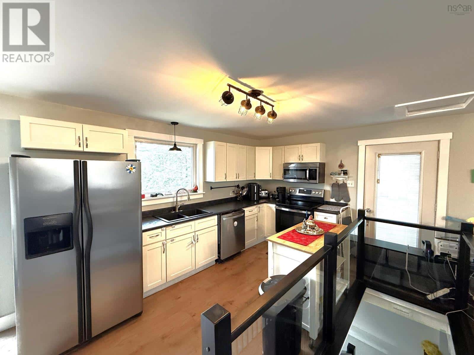 Beaver Bank — Beaver Bank - Photo 3 of 30