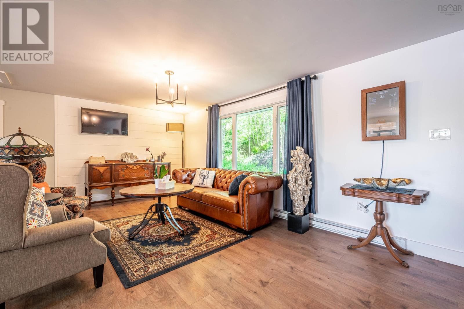 Beaver Bank — Beaver Bank - Main photo