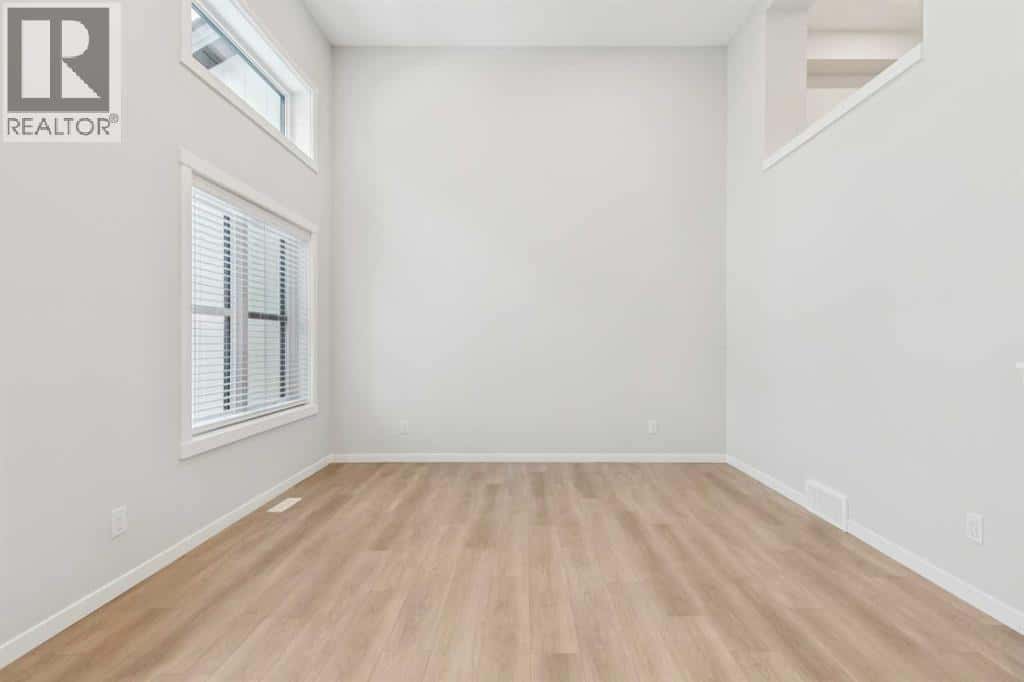 402, 135 Mahogany Parade SE — Calgary, Alberta - Photo 5 of 46