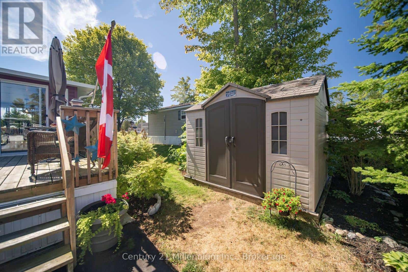 Wasaga Beach — Wasaga Beach - Photo 4 of 31