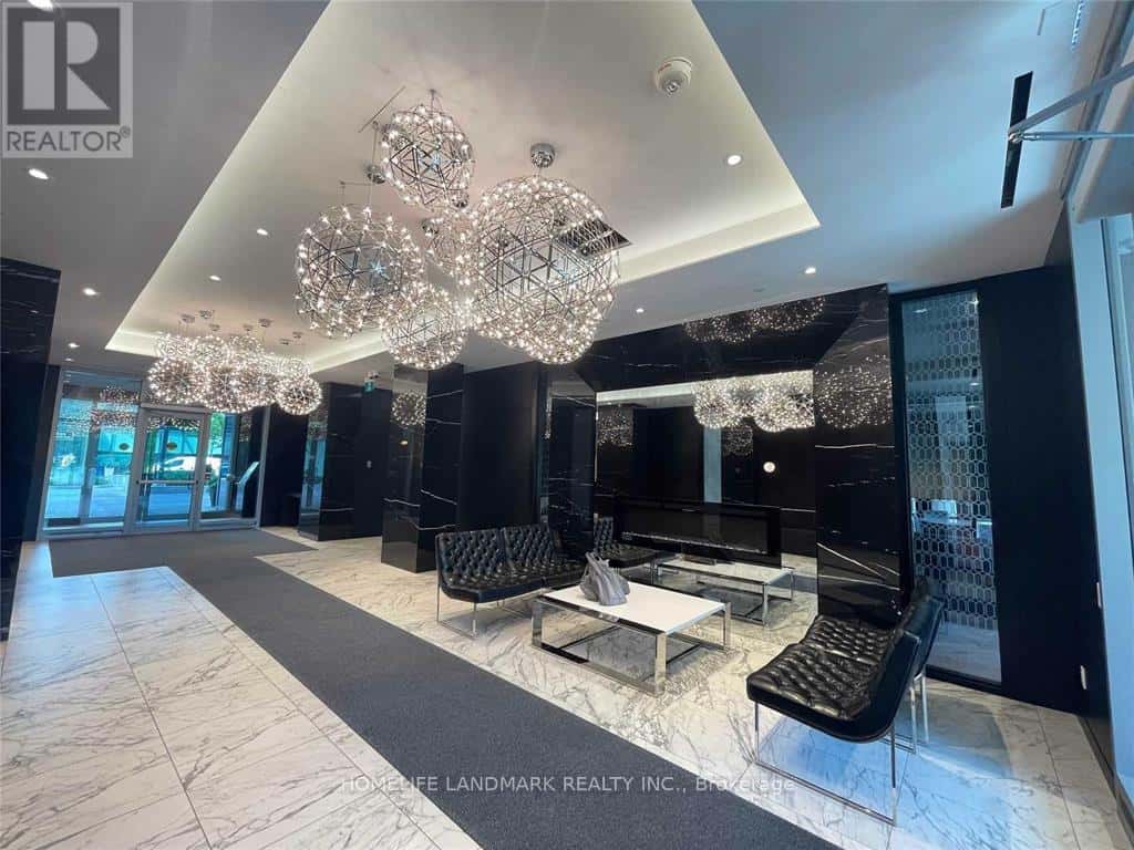 1522 - 31 TIPPETT ROAD E — Toronto (Clanton Park) - Photo 4 of 20