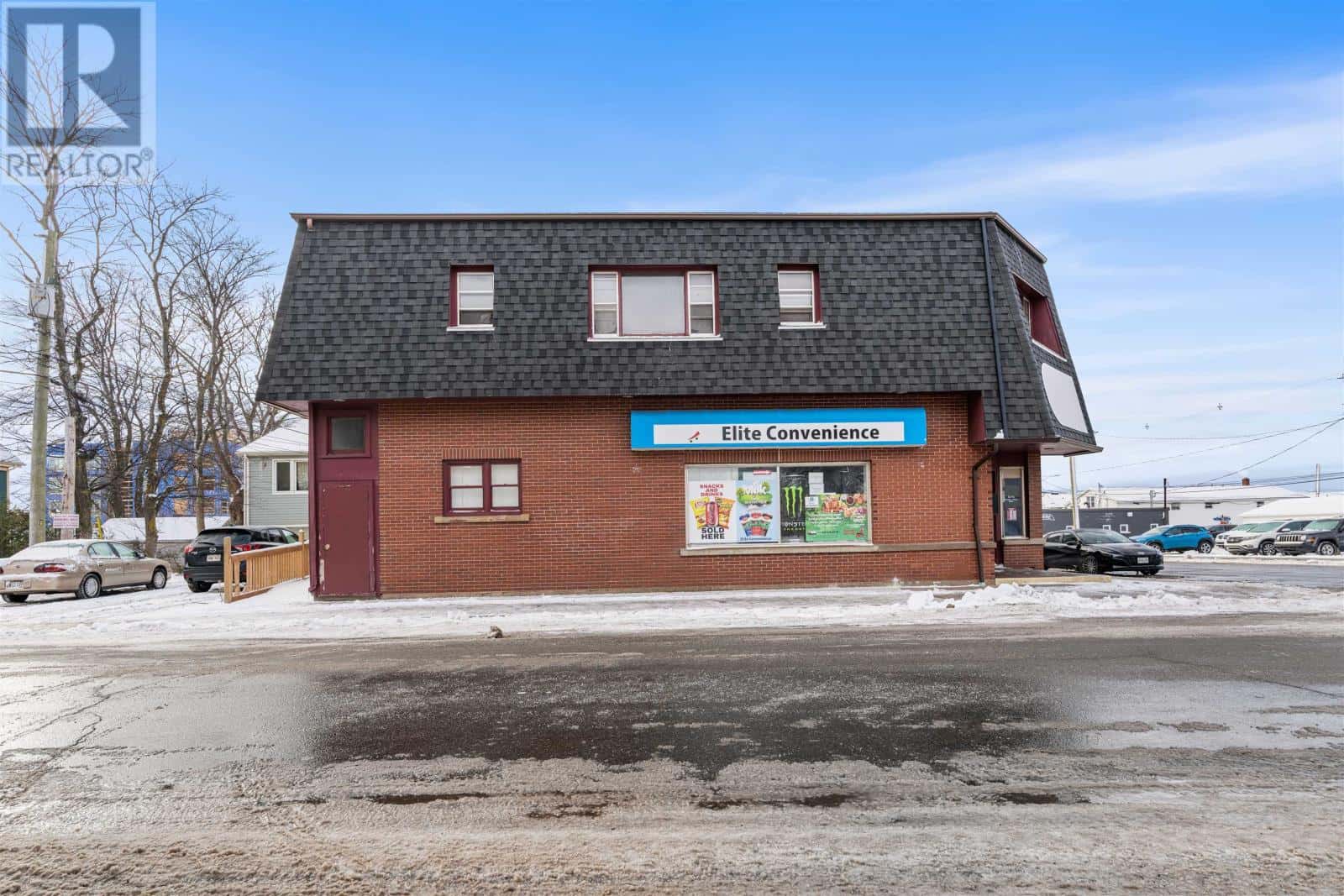 37 Central Street — Summerside - Photo 2 of 28