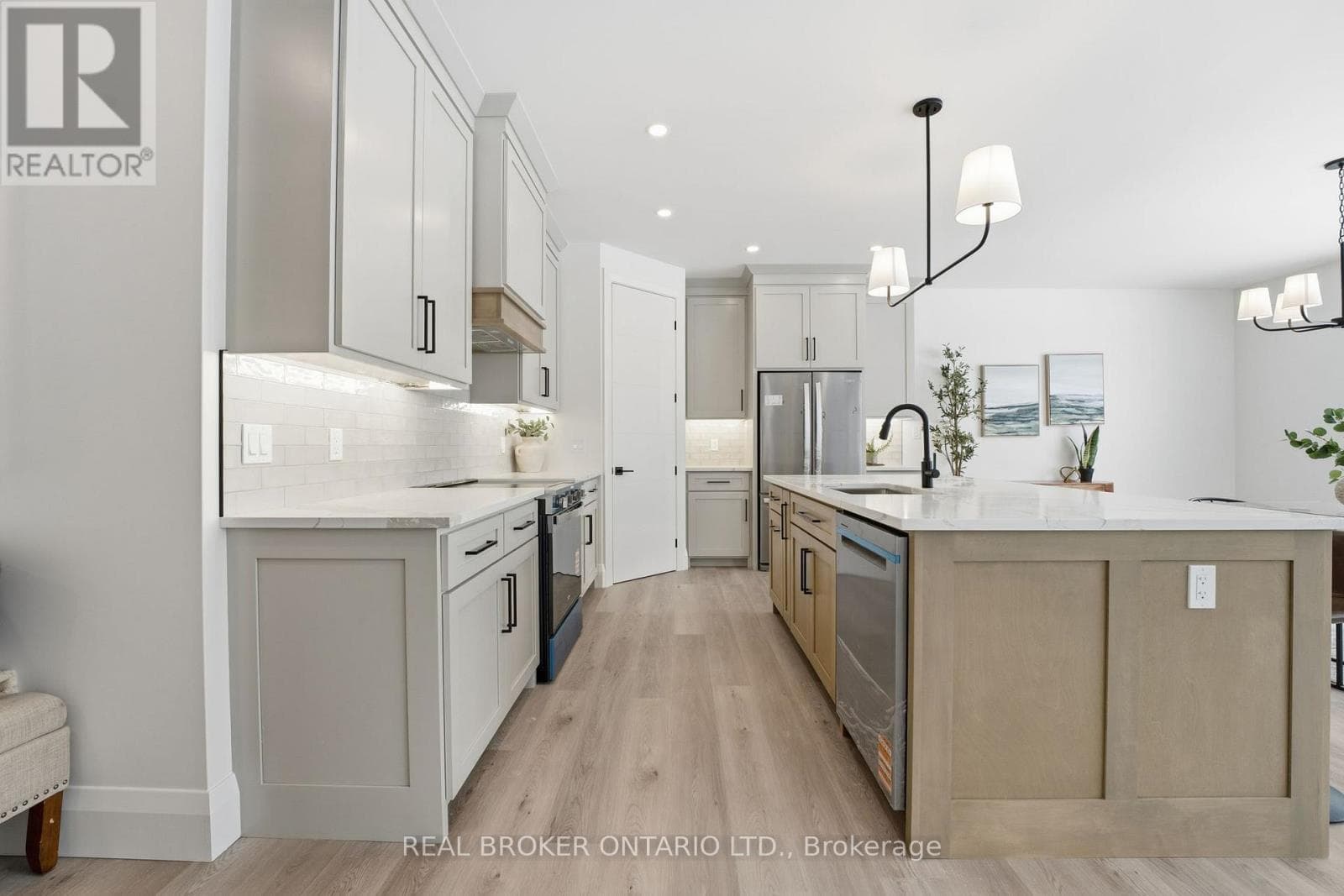 Norfolk (La Salette) — Norfolk (La Salette) - Main photo