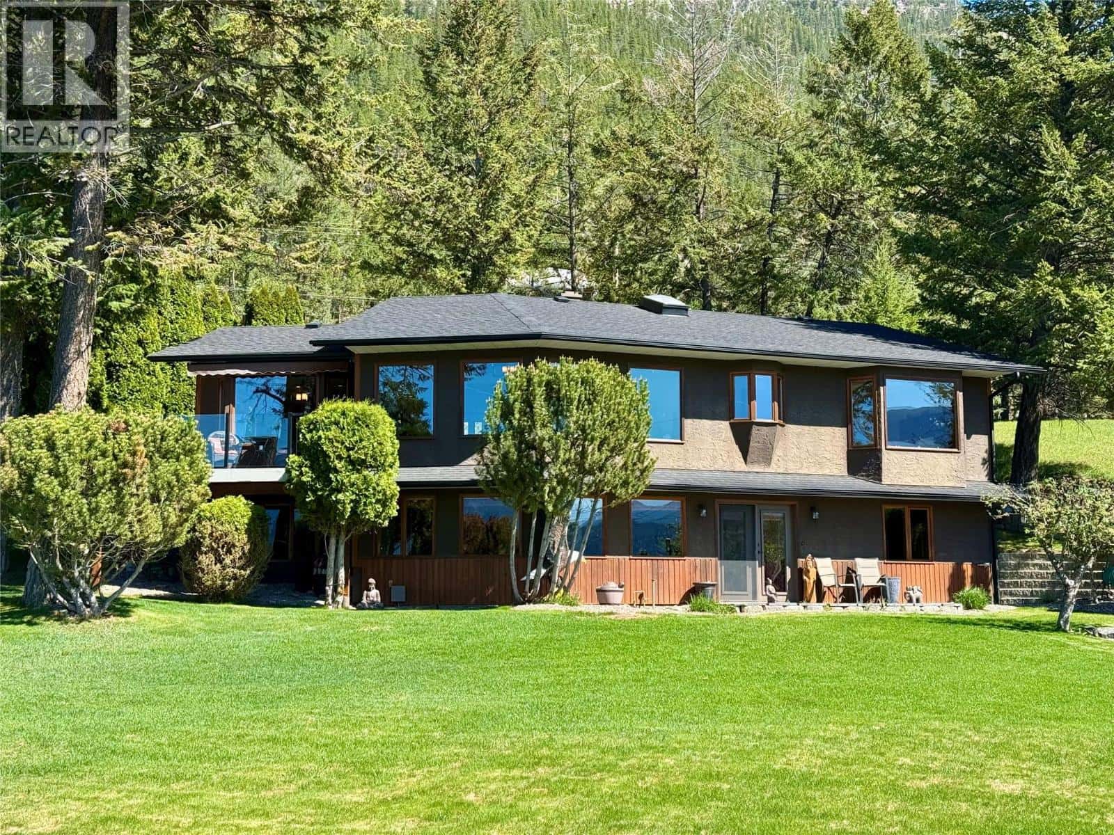 Canal Flats — Canal Flats - Photo 3 of 35