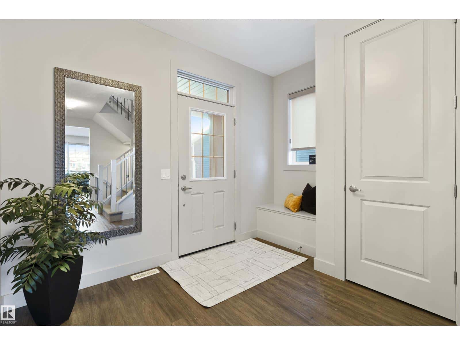 3925 CHERRY COVE CV SW — Edmonton - Photo 3 of 67