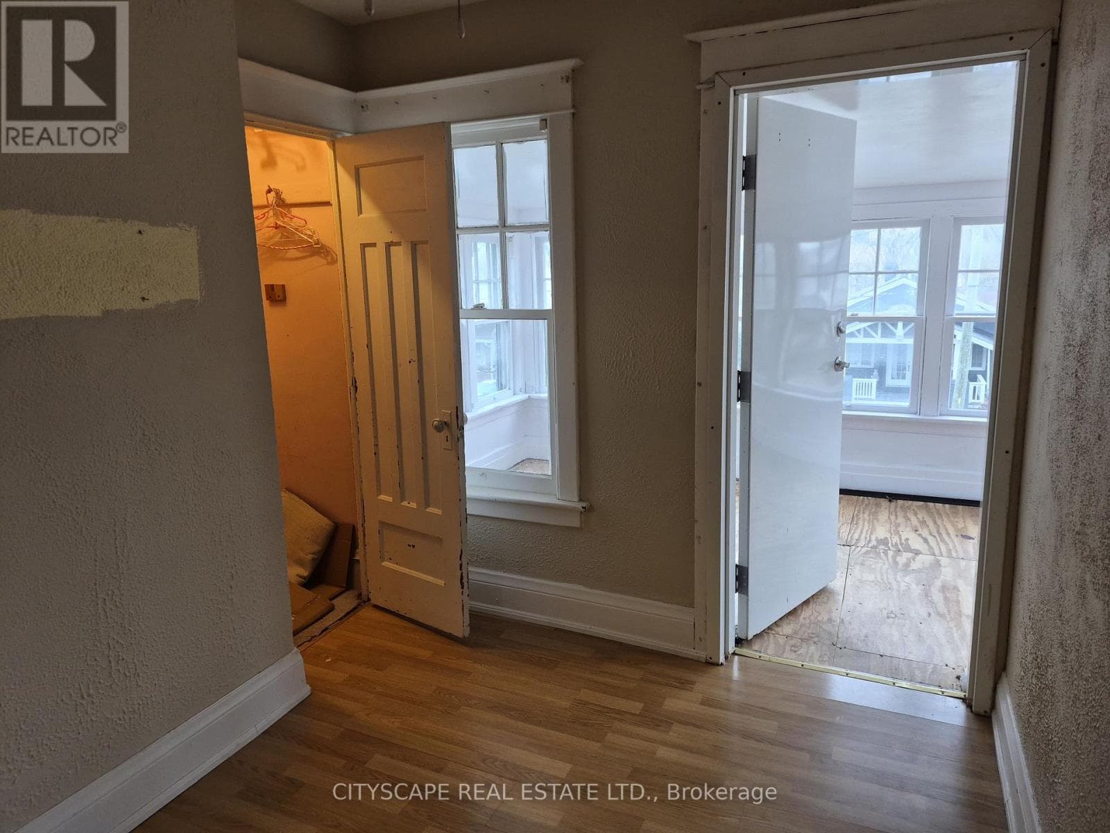 Welland (Welland Downtown) — Welland (Welland Downtown) - Main photo