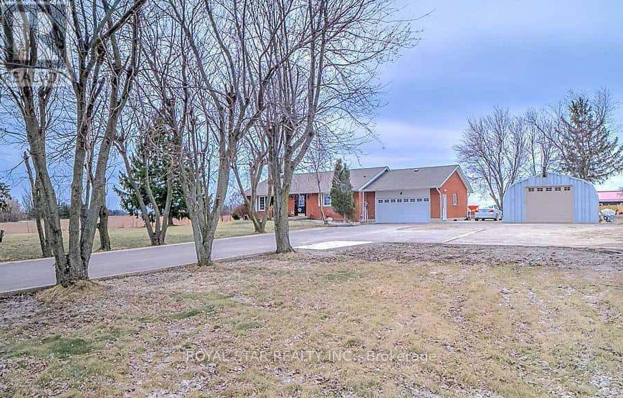 Halton Hills (Rural Halton Hills) — Halton Hills (Rural Halton Hills) - Photo 2 of 16