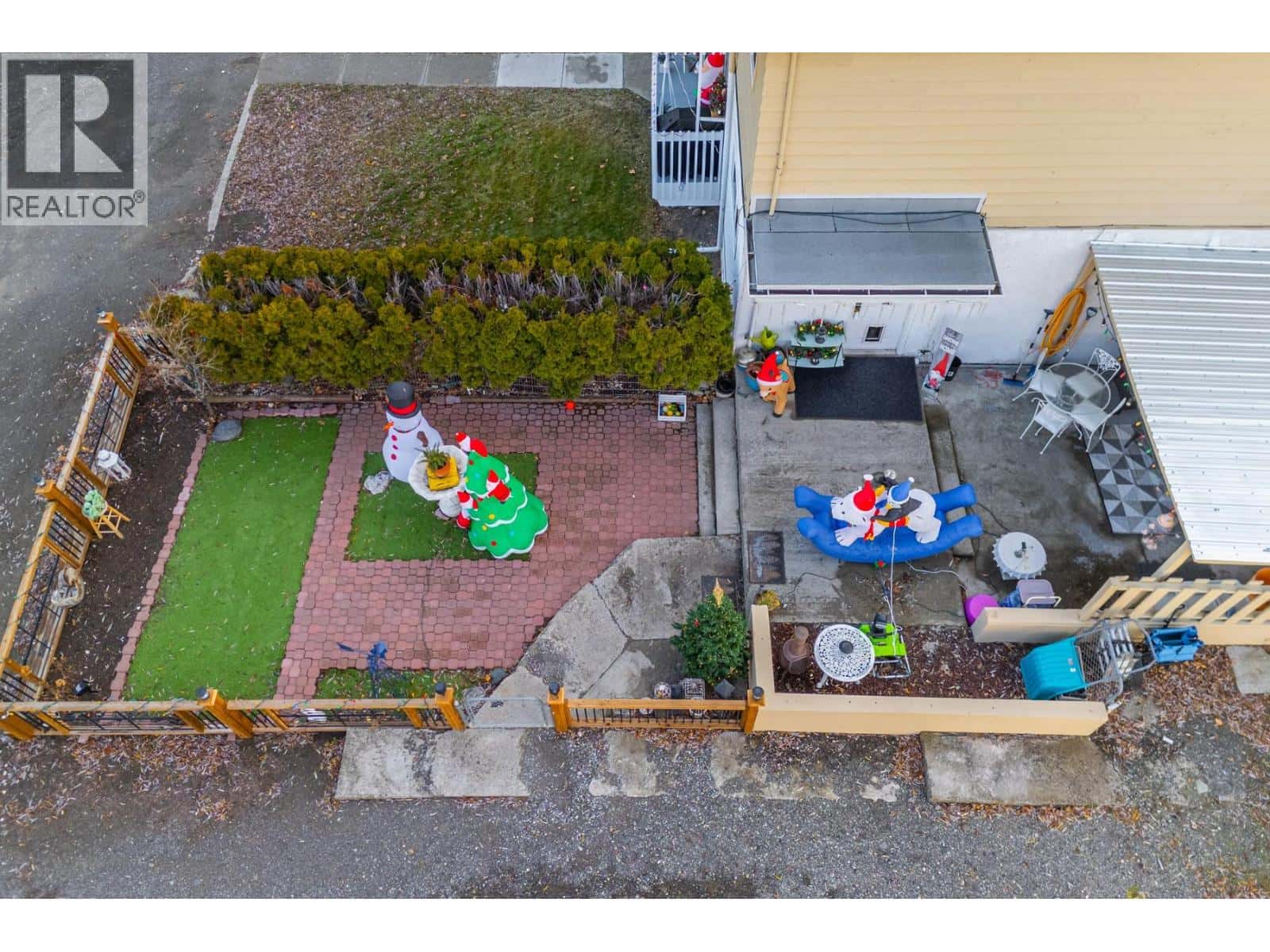 Ashcroft — Ashcroft - Photo 5 of 51