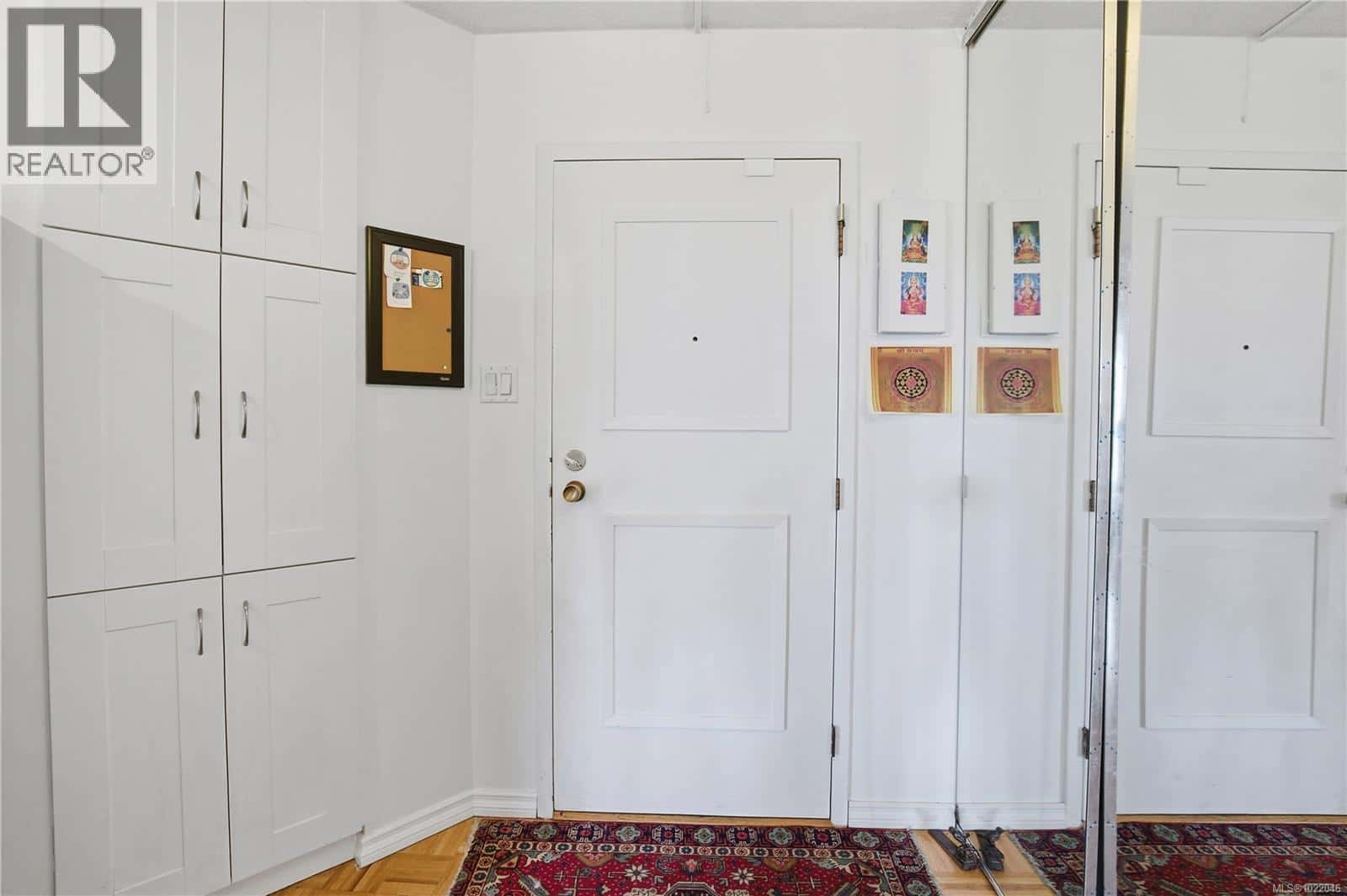 401 620 Toronto St — Victoria, British Columbia - Photo 4 of 24