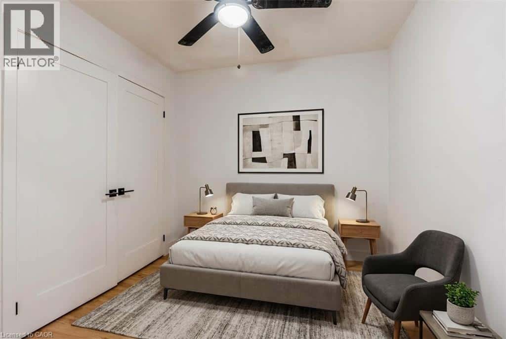 Hamilton — Hamilton - Photo 5 of 14