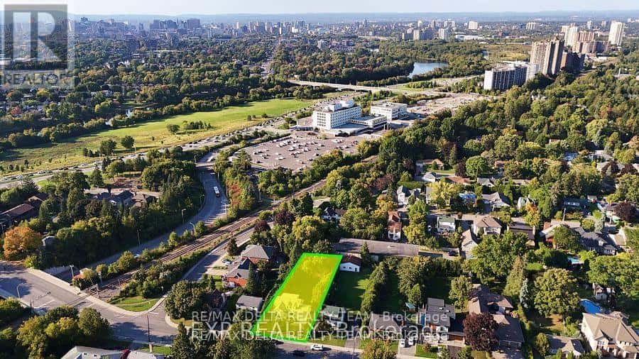 Ottawa — Ottawa - Photo 2 of 18