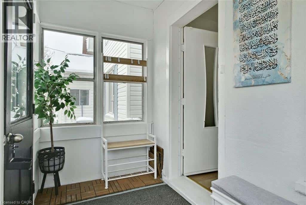 38 BERGEY Street — Cambridge - Photo 4 of 34