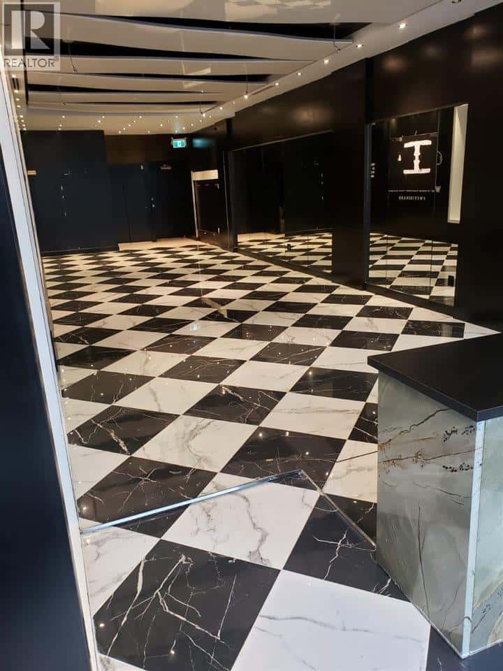 1455 W PENDER STREET — Vancouver - Photo 5 of 11