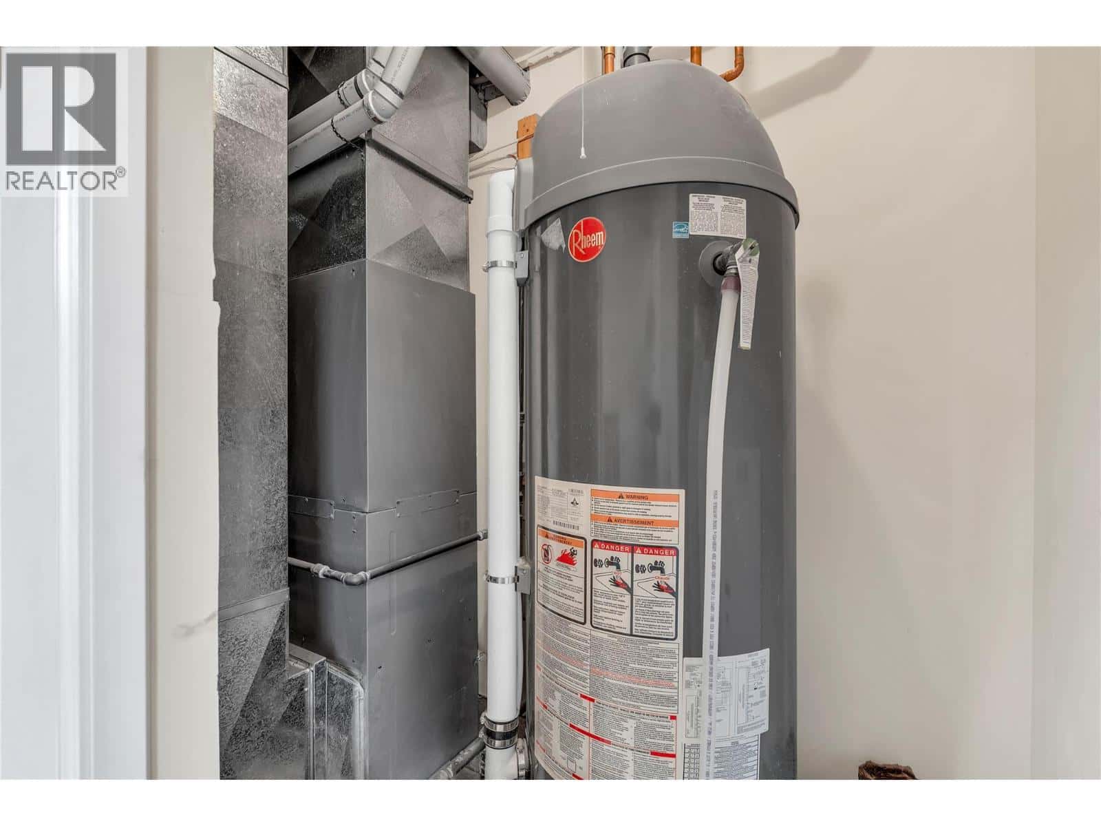 3363 Wilson Street Unit# 145 — Penticton - Photo 4 of 39