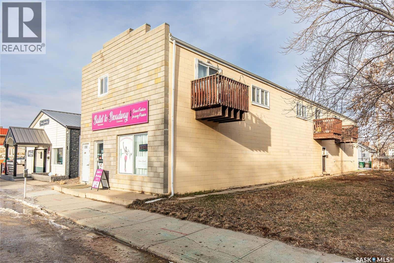 Moose Jaw — Moose Jaw - Photo 3 of 50