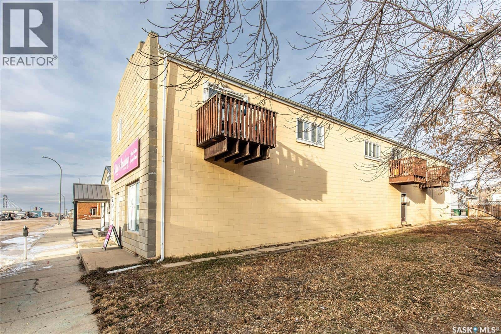 Moose Jaw — Moose Jaw - Photo 4 of 50