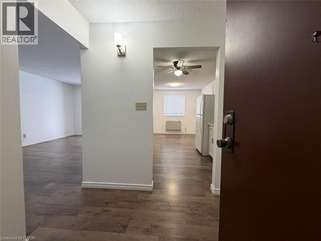 Listowel — Listowel - Main photo