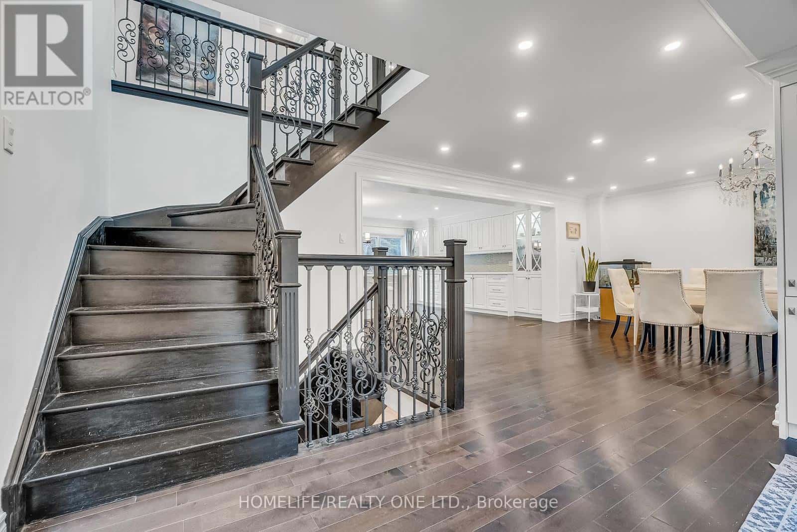 Toronto (Edenbridge-Humber Valley) — Toronto (Edenbridge-Humber Valley) - Photo 4 of 49