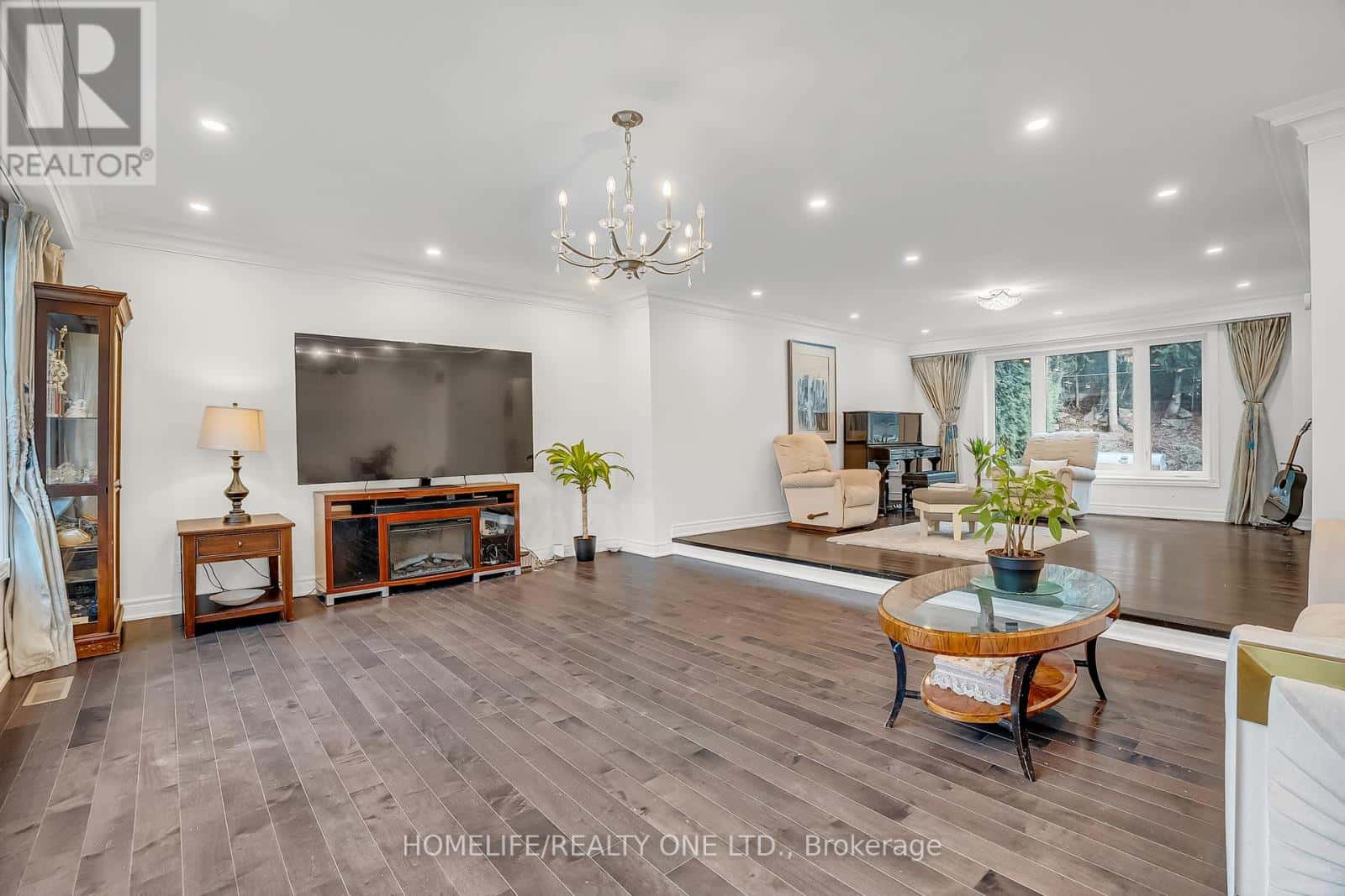 Toronto (Edenbridge-Humber Valley) — Toronto (Edenbridge-Humber Valley) - Photo 5 of 49