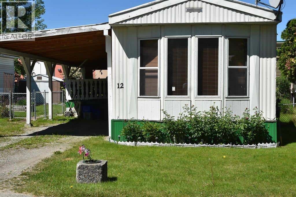 12 2377 LARCH AVENUE — Quesnel, British Columbia - Photo 2 of 22