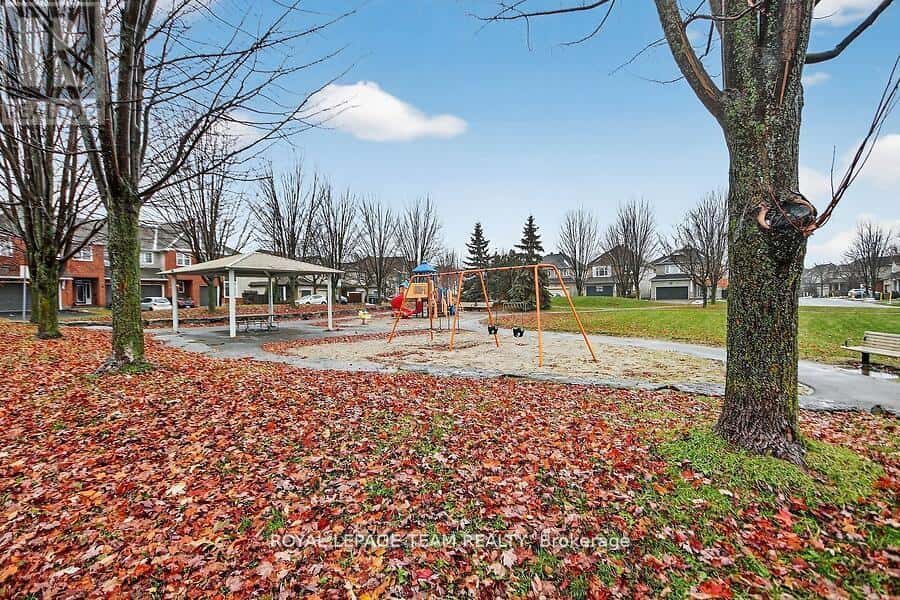 Ottawa — Ottawa - Photo 3 of 50