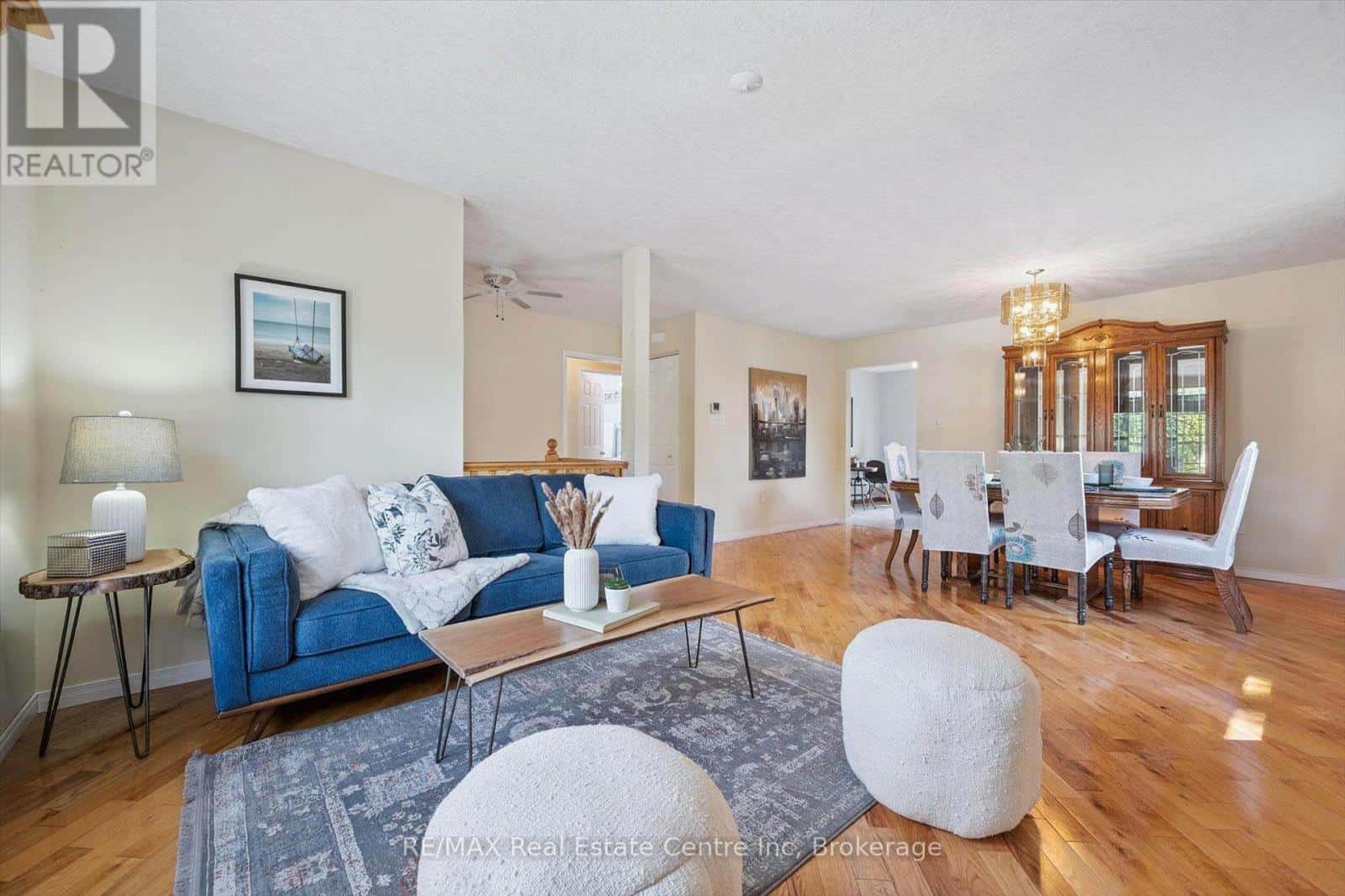 45 CHESTERTON LANE — Guelph (Grange Road), Ontario - Photo 3 of 20