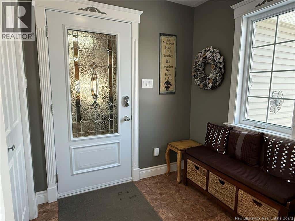 112 Bourgoin — Grand Falls, New Brunswick - Photo 3 of 100