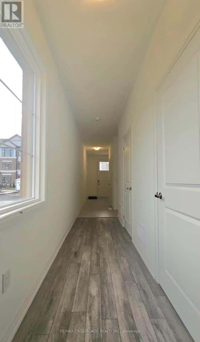 39 - 474 PROVIDENT WAY — Hamilton (Mount Hope) - Photo 4 of 32