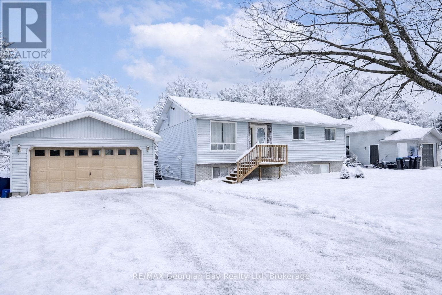 144 GEORGE STREET — Tay (Victoria Harbour), Ontario - Main photo