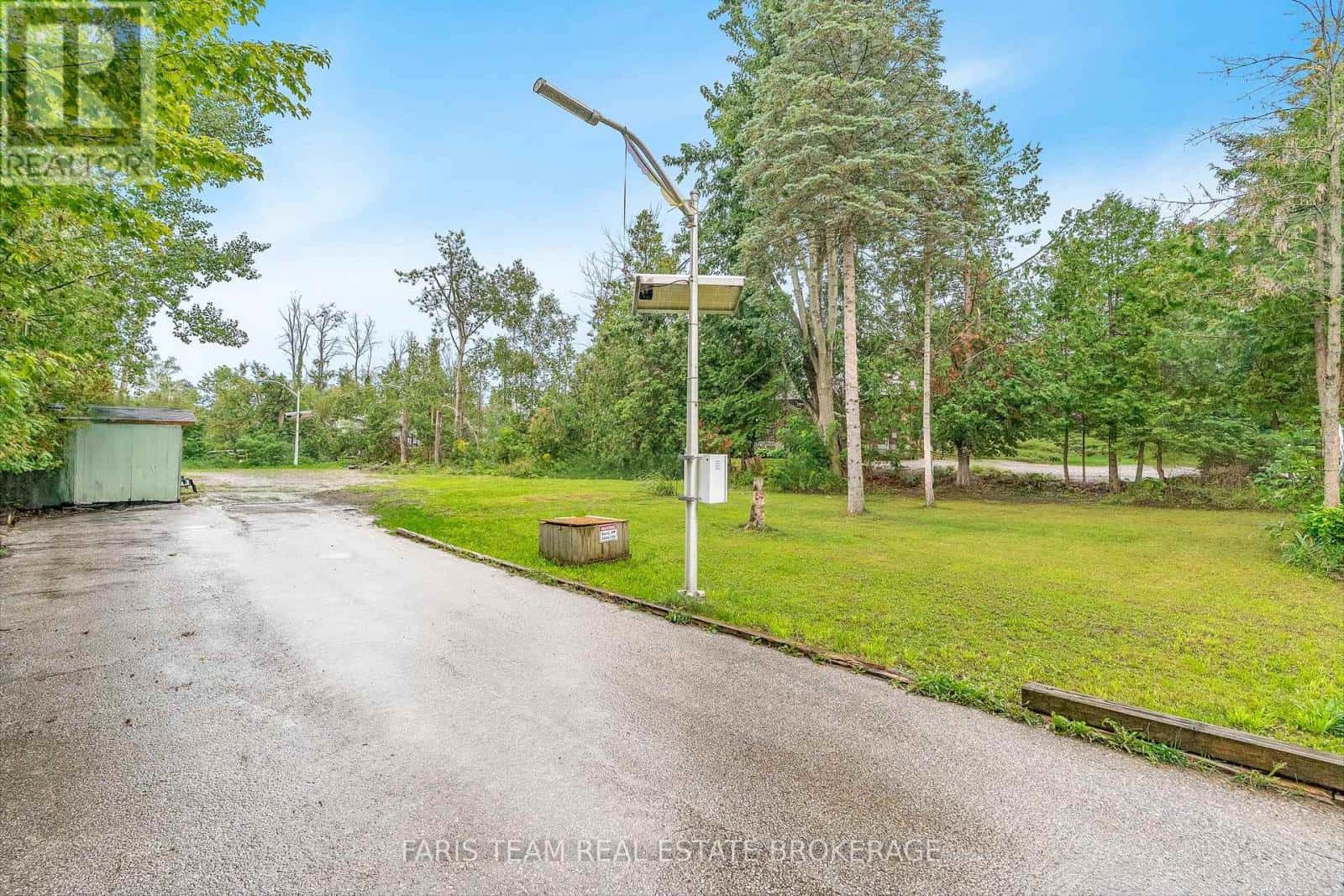 197 KENNEDY AVENUE — Oro-Medonte (Hawkestone), Ontario - Photo 5 of 13