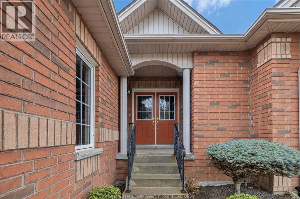 Leamington — Leamington - Photo 5 of 41