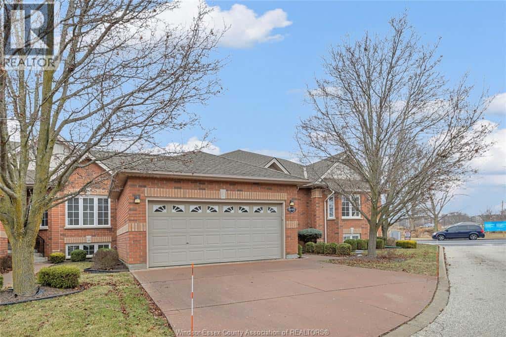 Leamington — Leamington - Photo 4 of 41